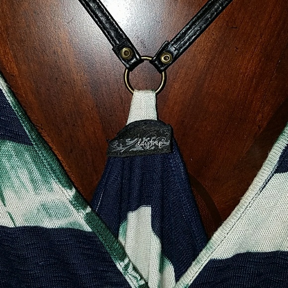 Daytrip by Buckle Vest Tank Ocean Cream Navy Top - Picture 3 of 6